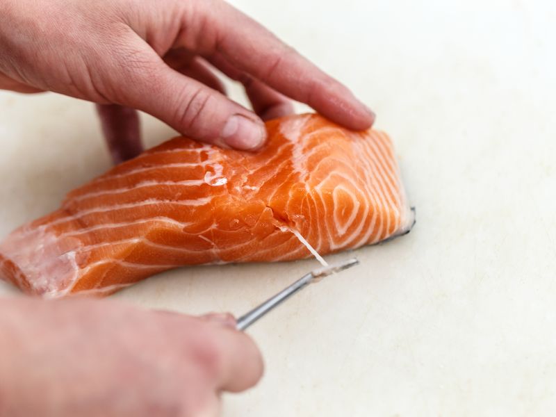 How to Clean Salmon