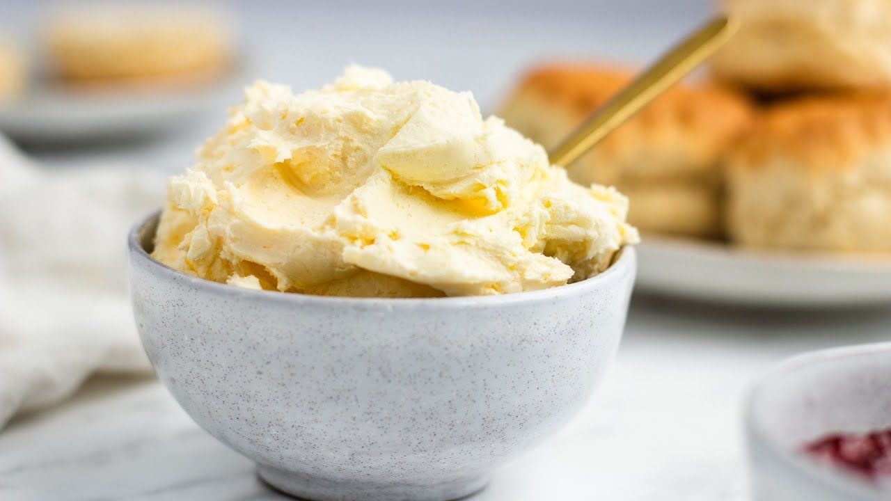 The 7 Best Substitutes for Clotted Cream